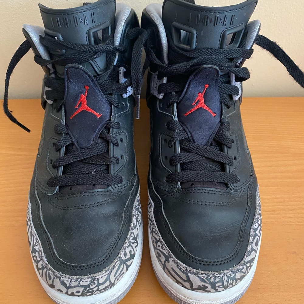 Nike Air Jordan Brooklyn 40a 7Y